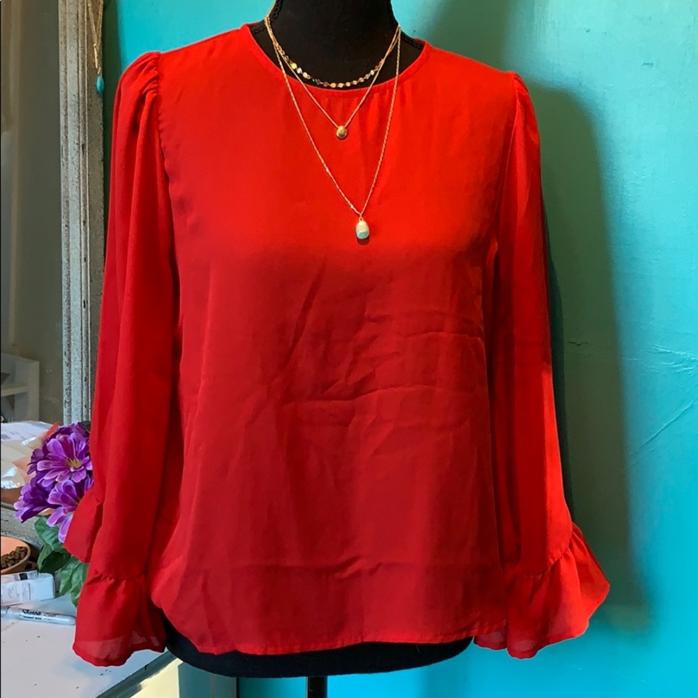 🔥4/$20 Beautiful red holiday blouse